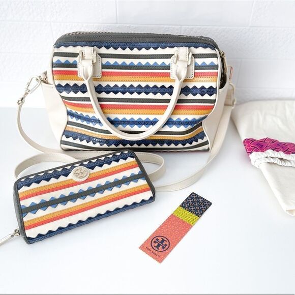 Tory Burch Robinson Zigzag Striped Bag And Wallet - Picture 1 of 8